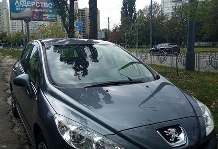 Продам Peugeot 308 2011 года в Киеве