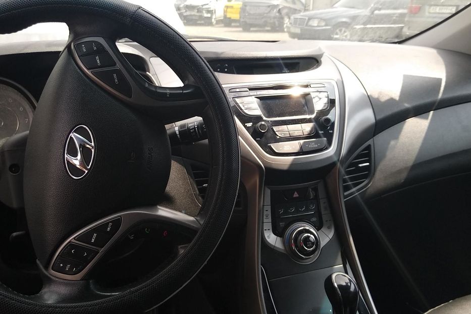 Продам Hyundai Elantra GLS Limited 2013 года в Днепре