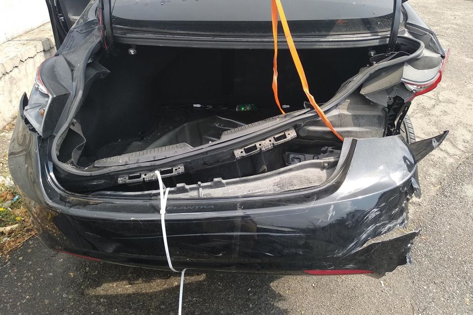 Продам Hyundai Elantra GLS Limited 2013 года в Днепре