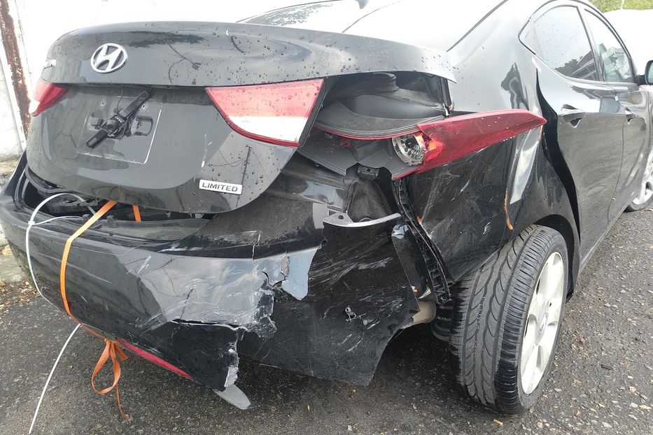 Продам Hyundai Elantra GLS Limited 2013 года в Днепре