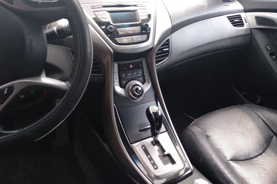 Продам Hyundai Elantra GLS Limited 2013 года в Днепре