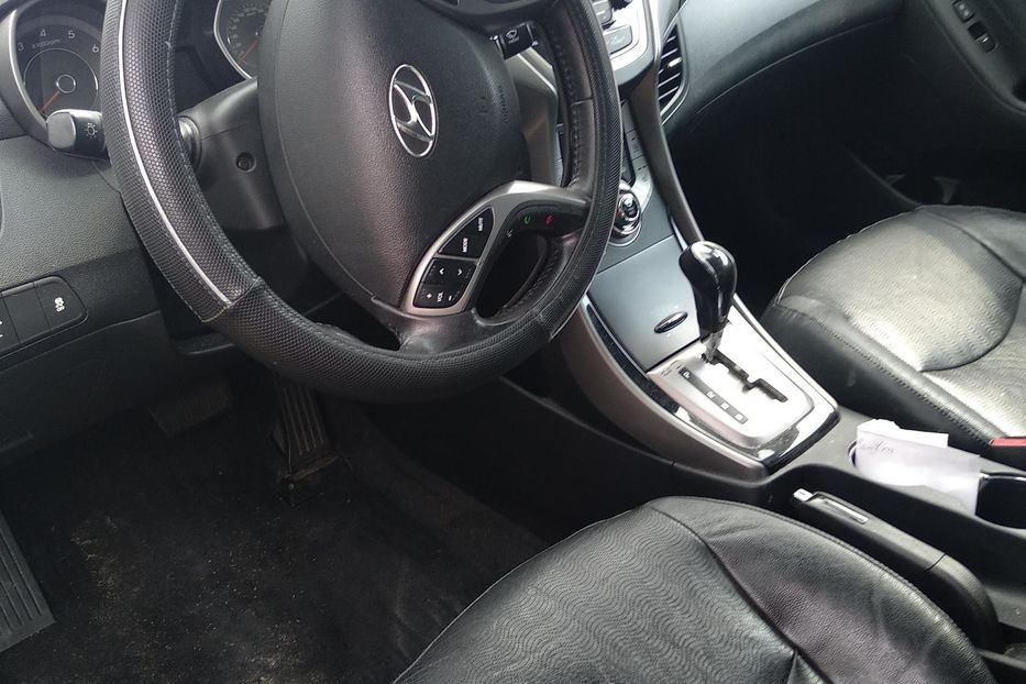 Продам Hyundai Elantra GLS Limited 2013 года в Днепре