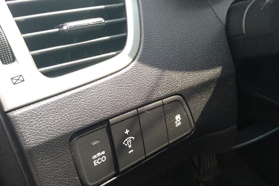 Продам Hyundai Elantra GLS Limited 2013 года в Днепре