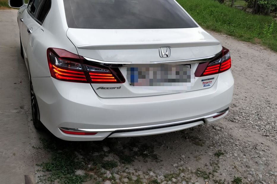 Продам Honda Accord Hybrid 2016 года в Днепре