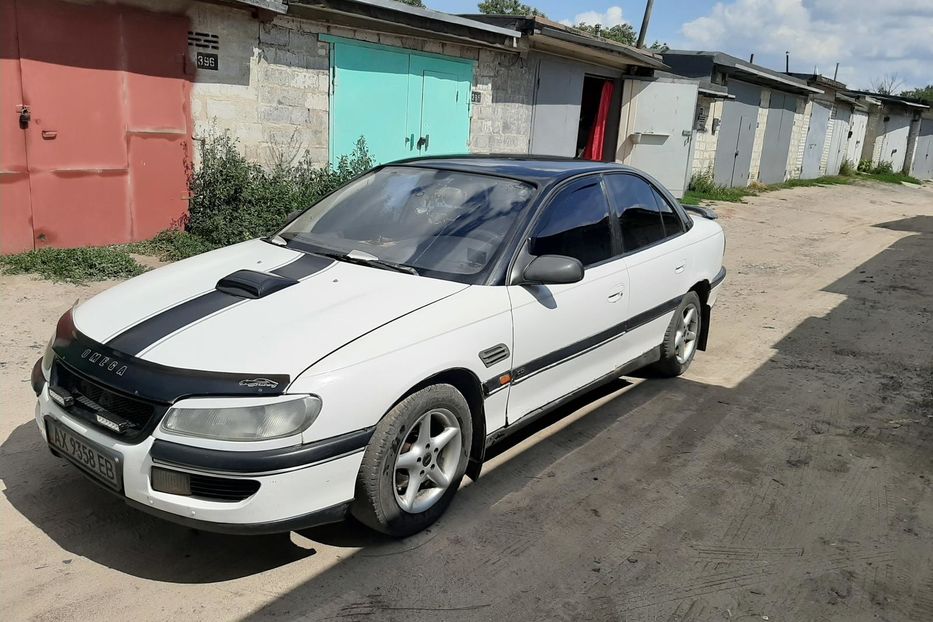 Продам Opel Omega 1995 года в Харькове