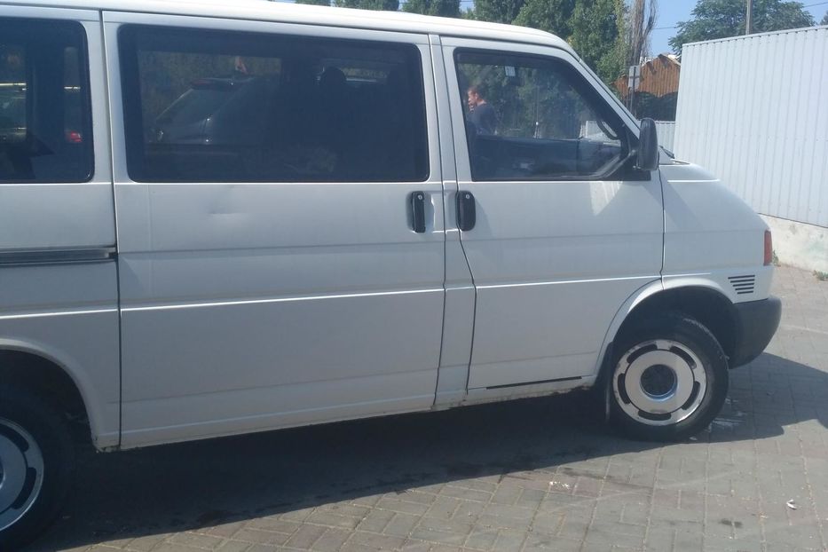 Продам Volkswagen T4 (Transporter) пасс. 1997 года в Одессе