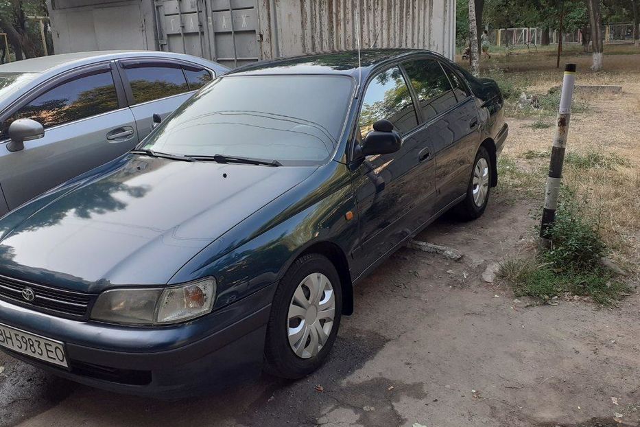 Продам Toyota Carina 1993 года в Одессе