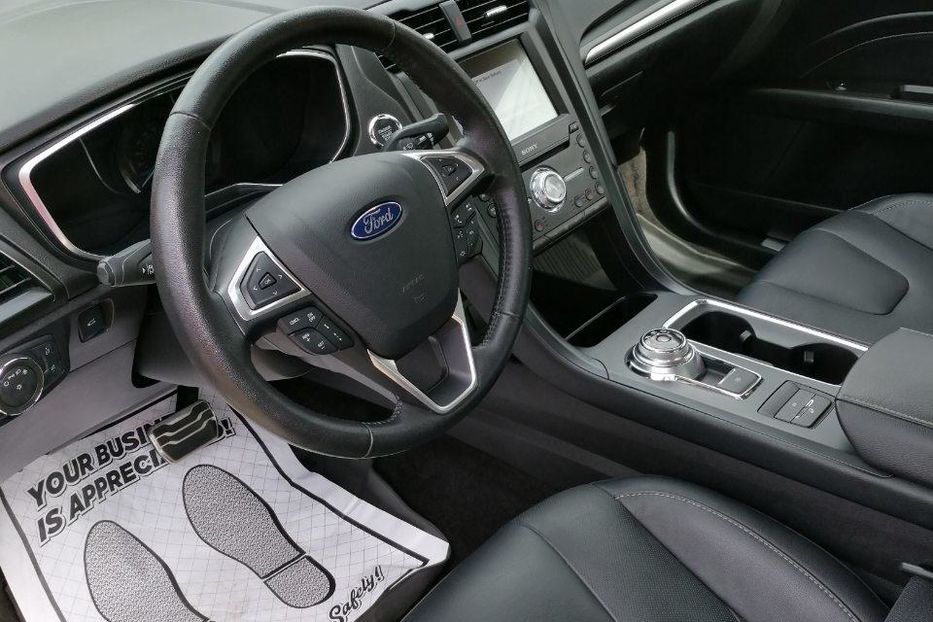 Продам Ford Fusion Titanium Energi Plug-In Hybrid 2016 года в Тернополе