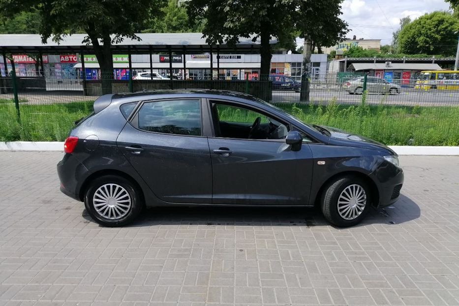 Продам Seat Ibiza ECOMOTIVE 2010 года в Киеве