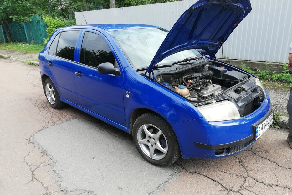 Продам Skoda Fabia 2002 года в г. Коломыя, Ивано-Франковская область