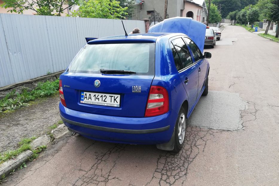 Продам Skoda Fabia 2002 года в г. Коломыя, Ивано-Франковская область