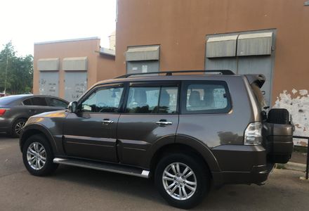 Продам Mitsubishi Pajero Wagon 2012 года в Киеве