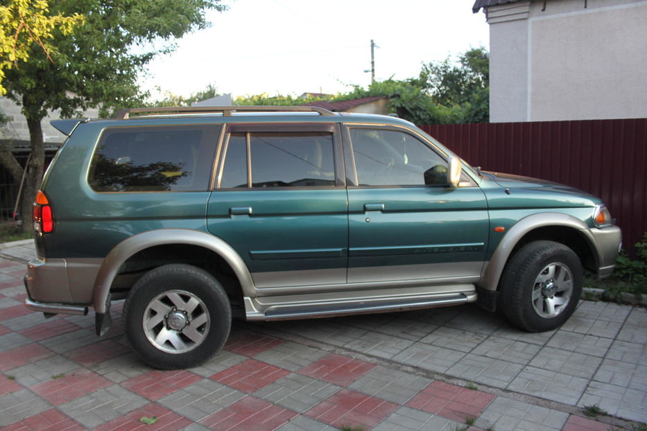 Продам Mitsubishi Pajero Sport 2003 года в Киеве