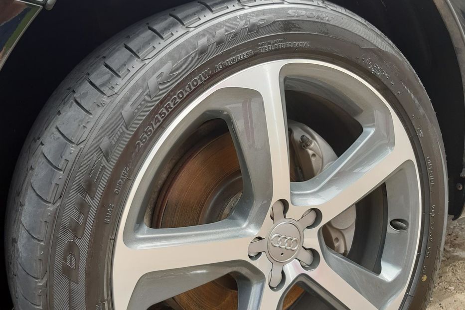 Продам Audi Q5 Premium 2014 года в Киеве