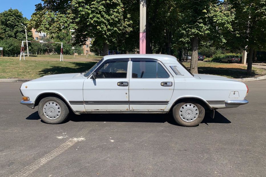 Продам ГАЗ 2411 1987 года в Харькове