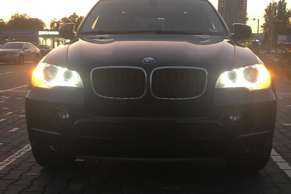 Продам BMW X5 320 л.с 2012 года в Одессе