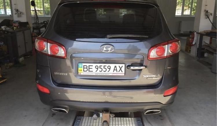 Продам Hyundai Santa FE 2011 года в Николаеве