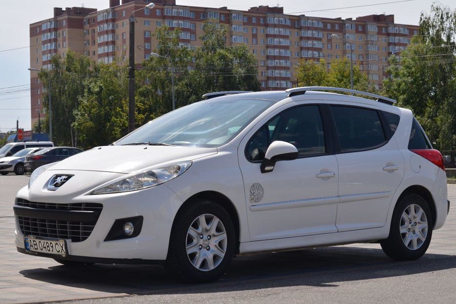 Продам Peugeot 207 2011 года в Виннице