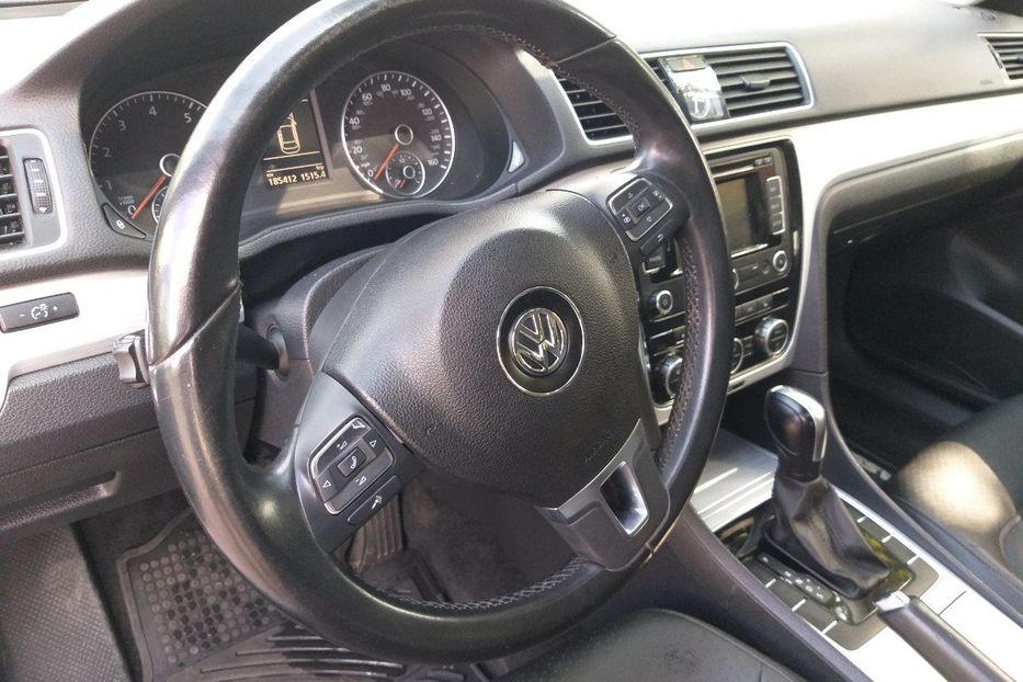 Продам Volkswagen Passat B7 2012 года в Сумах