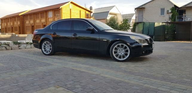 Продам BMW 525 2003 года в Запорожье