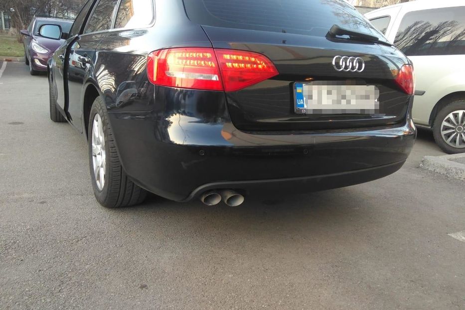 Продам Audi A4 Avant 2011 года в Киеве