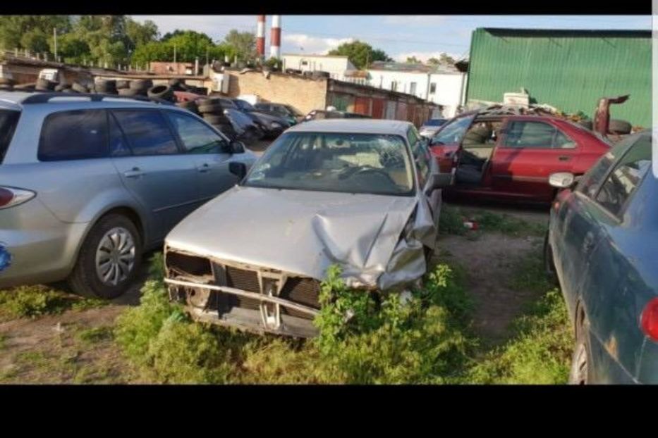 Продам Audi 80 B3 1988 года в г. Борзна, Черниговская область