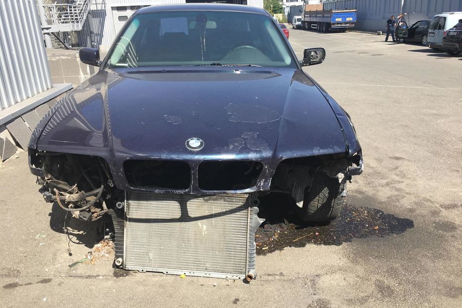 Продам BMW 735 2000 года в Тернополе