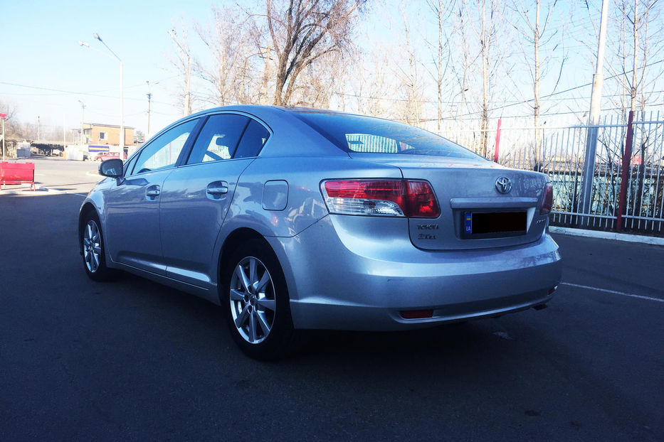 Продам Toyota Avensis executiv 2009 года в Киеве