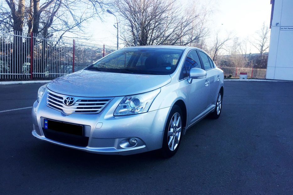 Продам Toyota Avensis executiv 2009 года в Киеве