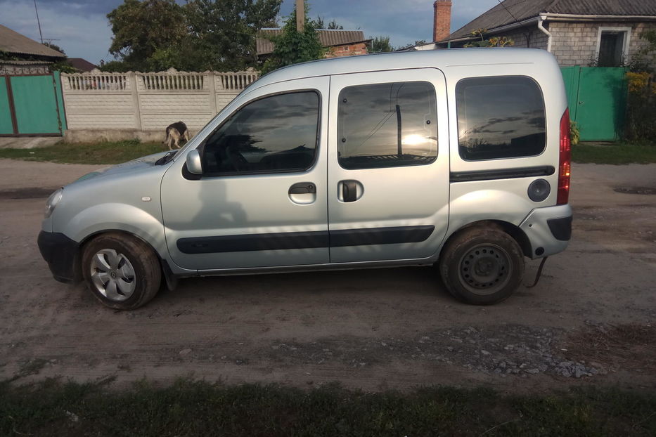 Продам Renault Kangoo пасс. 2008 года в г. Кременчуг, Полтавская область