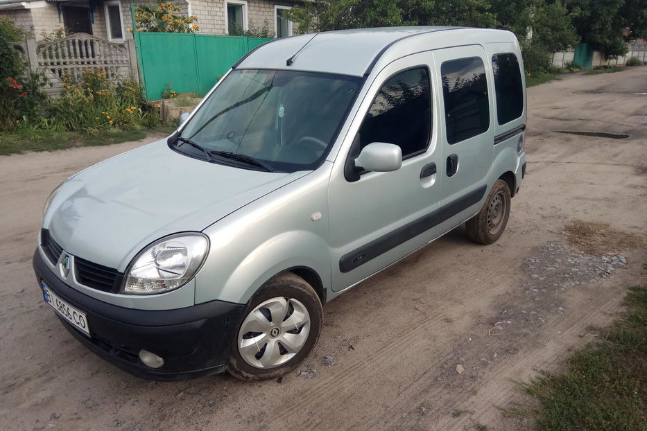 Продам Renault Kangoo пасс. 2008 года в г. Кременчуг, Полтавская область