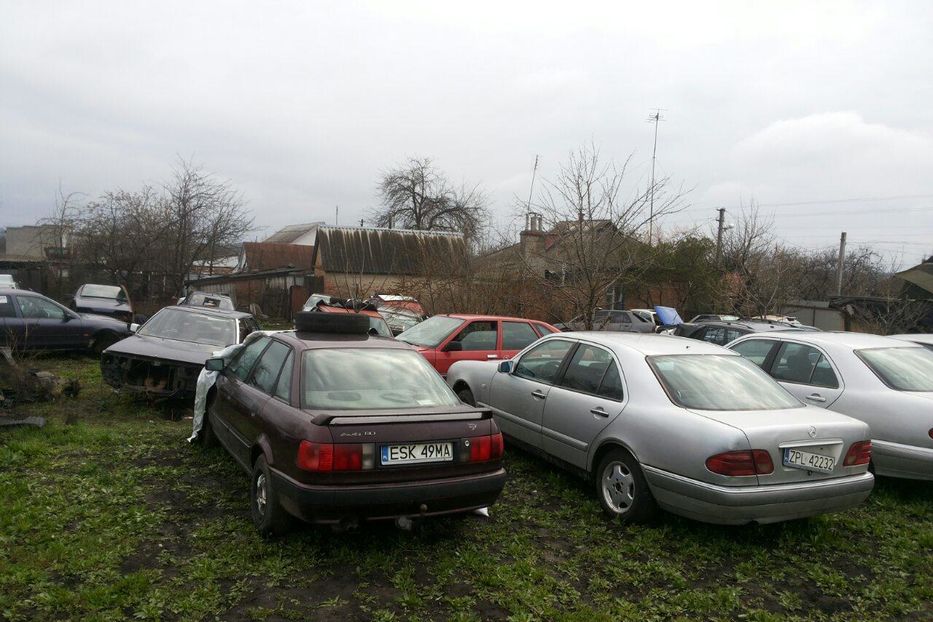 Продам Audi 80 по запчастям 1992 года в г. Знаменка, Кировоградская область