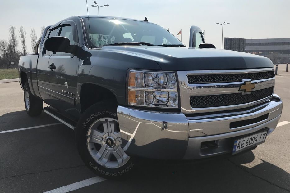 Продам Chevrolet Silverado 2013 года в г. Кривой Рог, Днепропетровская область