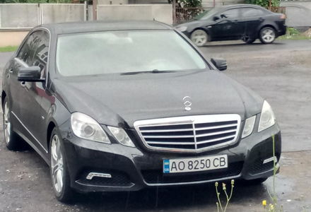 Продам Mercedes-Benz E-Class 2.2 2009 года в Ужгороде