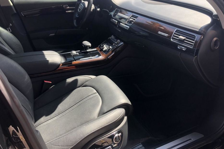 Продам Audi A8 A8 Long 2016 года в Одессе