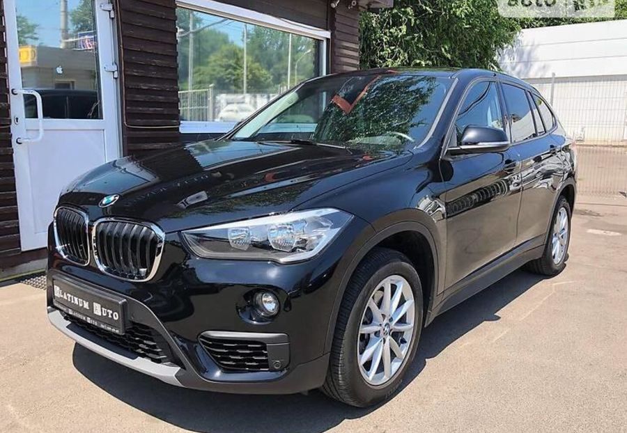 Продам BMW X1 BMW X1 2016 2016 года в Одессе