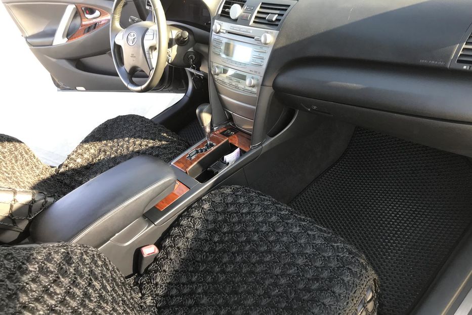 Продам Toyota Camry 2007 года в Киеве
