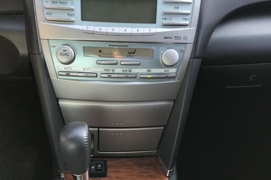 Продам Toyota Camry 2007 года в Киеве