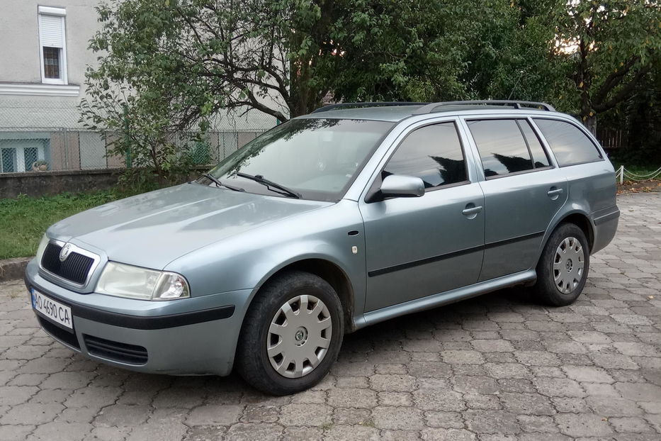 Продам Skoda Octavia 2002 года в г. Тячев, Закарпатская область