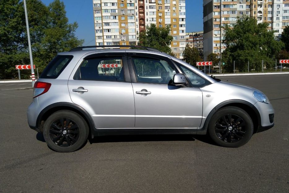 Продам Suzuki SX4 2012 года в Киеве