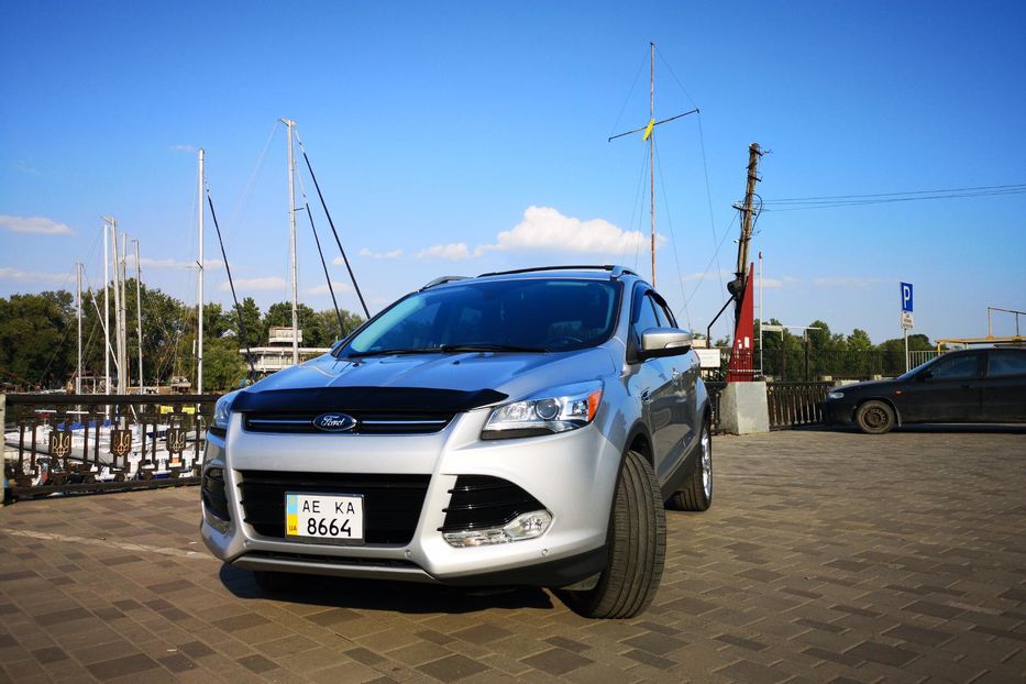 Продам Ford Escape 2016 года в Днепре