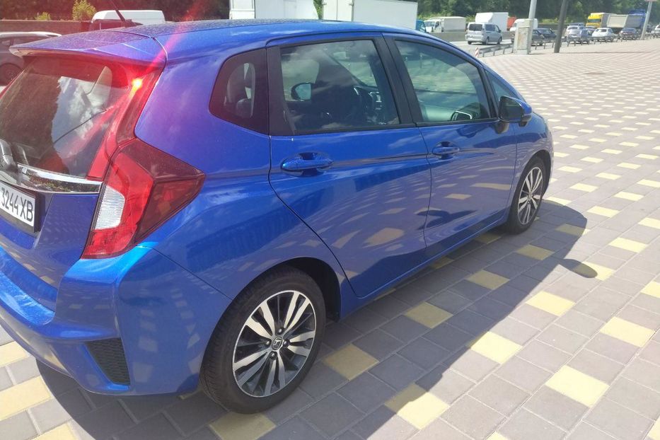 Продам Honda FIT 2015 года в Киеве
