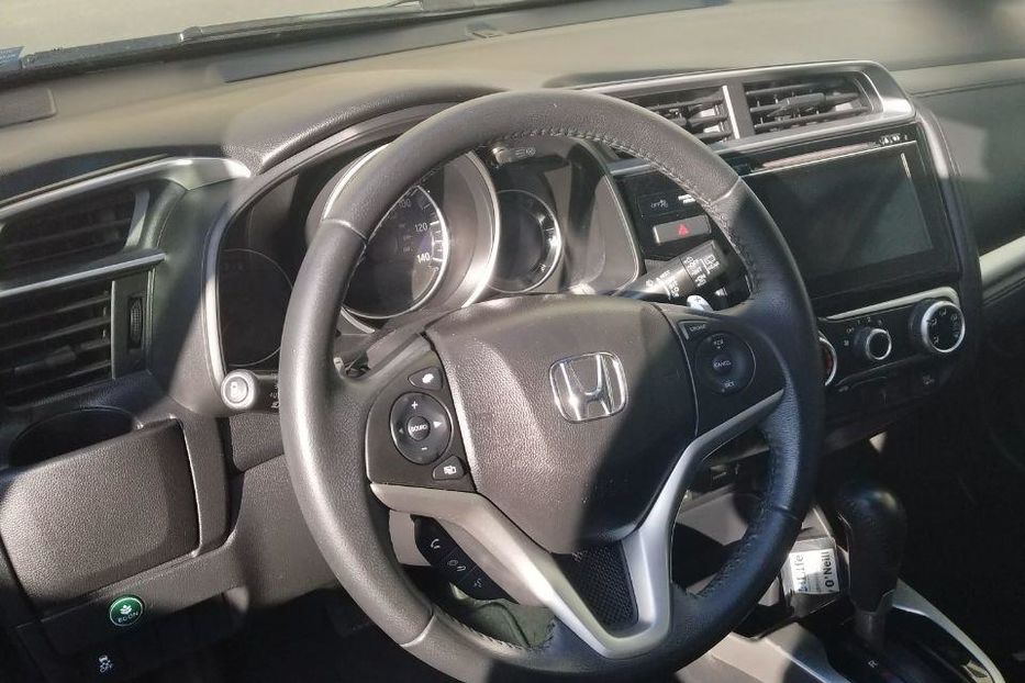 Продам Honda FIT 2015 года в Киеве