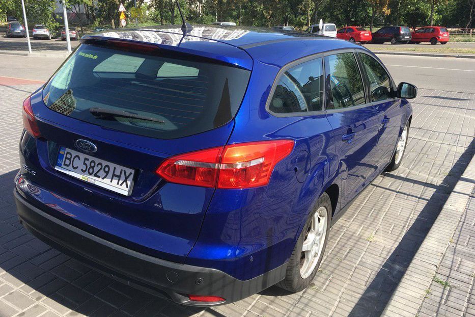 Продам Ford Focus Turnier 1.5 TDCI (супереконом) 2015 года в Киеве