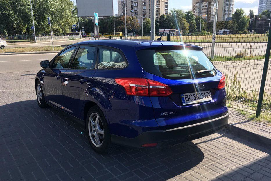 Продам Ford Focus Turnier 1.5 TDCI (супереконом) 2015 года в Киеве