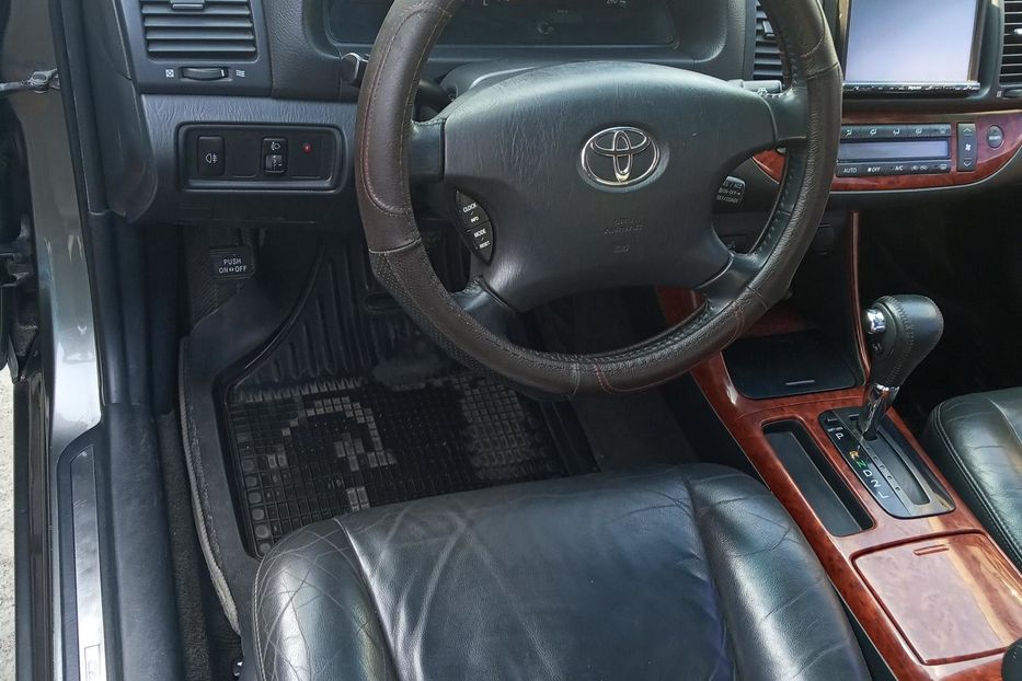 Продам Toyota Camry 2002 года в Киеве