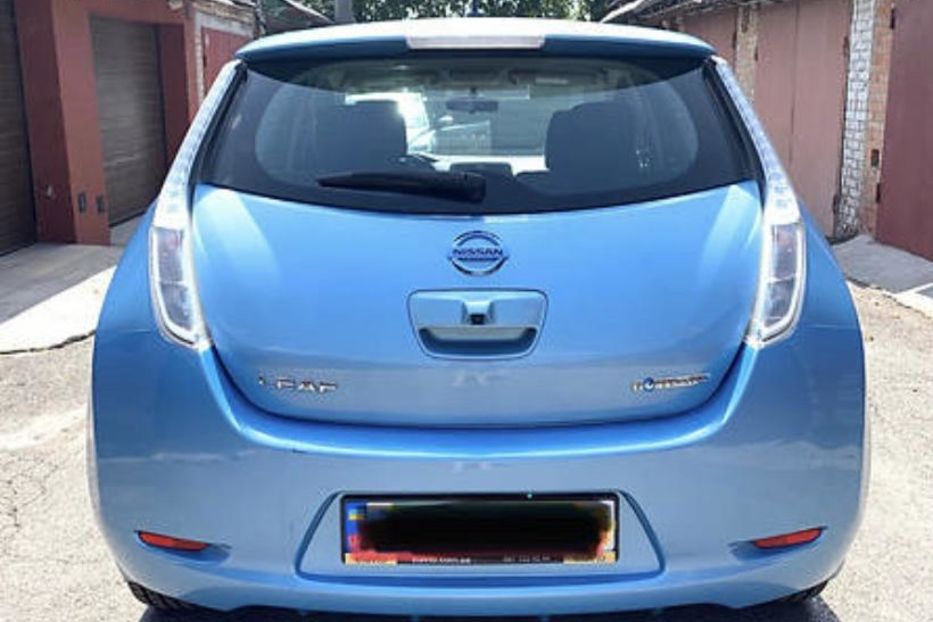 Продам Nissan Leaf 2015 года в Киеве