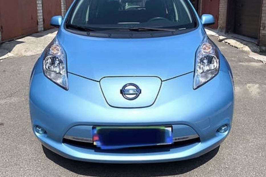 Продам Nissan Leaf 2015 года в Киеве