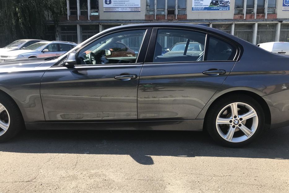 Продам BMW 328 2012 года в Черкассах