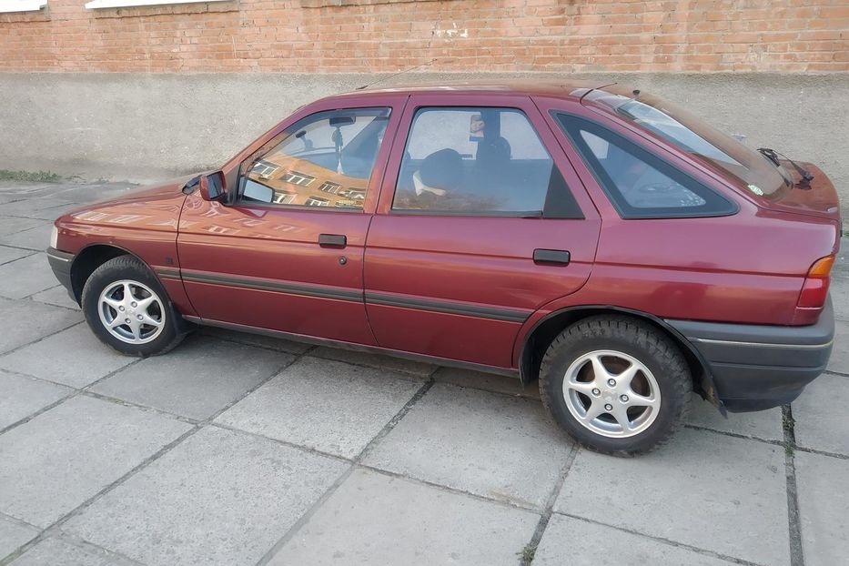 Продам Ford Escort 1992 года в Полтаве